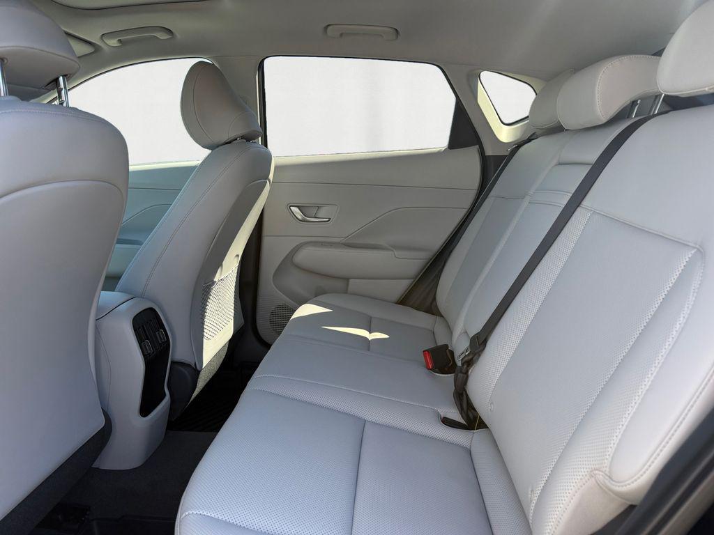 2026 Hyundai Kona Limited - Photo 14