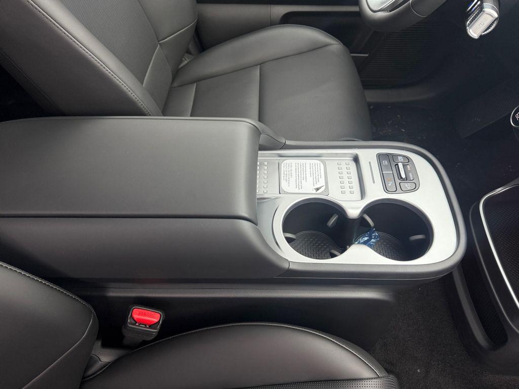 2026 Hyundai IONIQ 9 SEL - Photo 17
