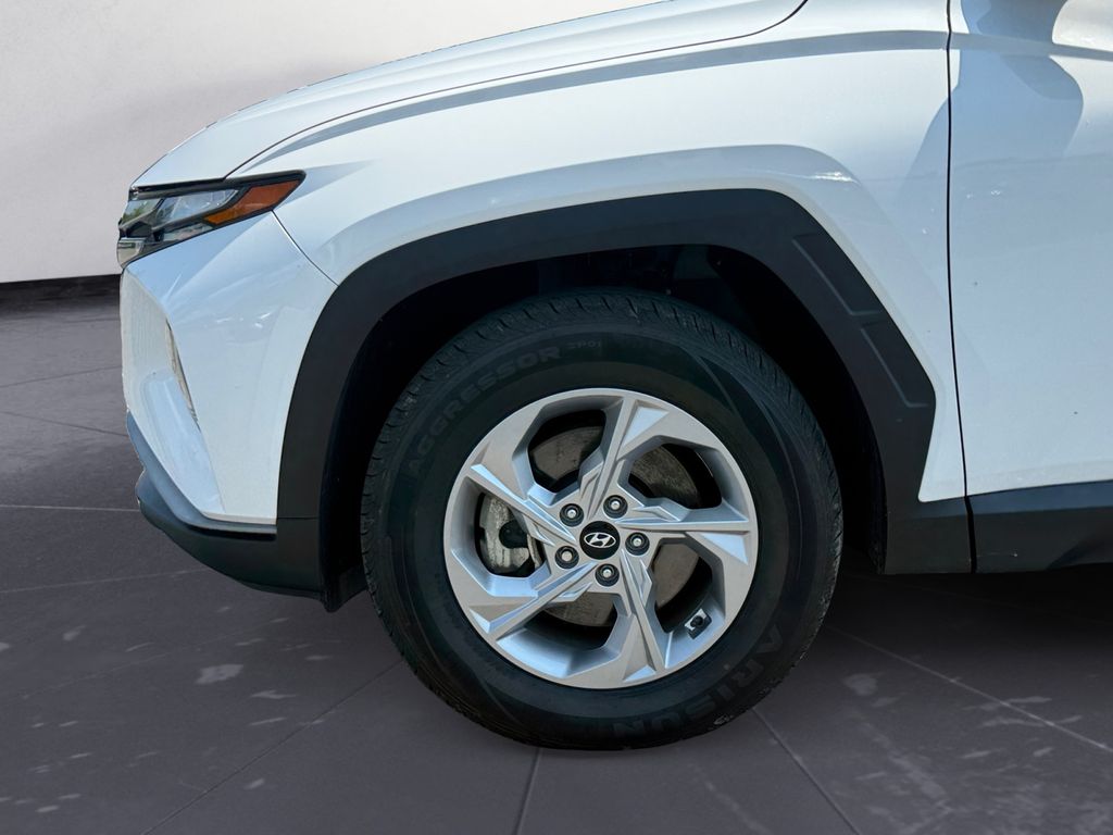 2024 Hyundai Tucson SE - Photo 15