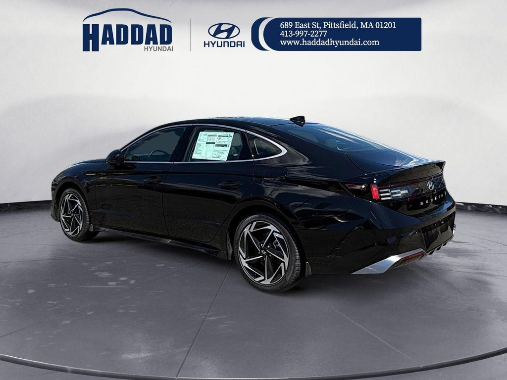 New 2026 Hyundai Sonata SEL Sport Sedan
