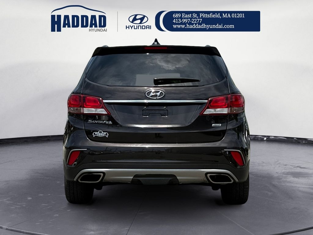 Used 2017 Hyundai Santa Fe SE SUV