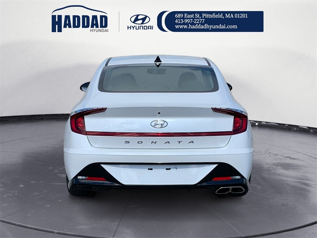 2022 Hyundai Sonata SEL photo 4