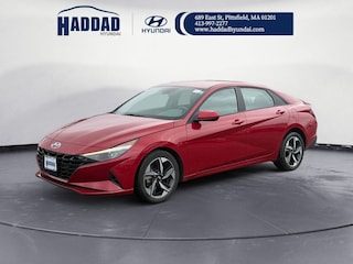 2023 Hyundai Elantra SEL Sedan in Pittsfield, MA