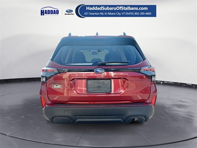 2025 Subaru Forester Base photo 3