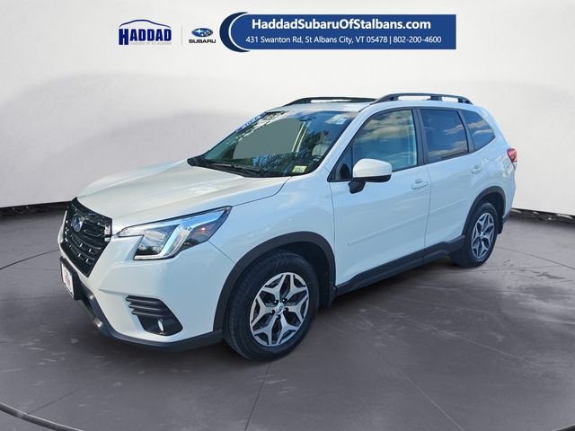 2024 Subaru Forester Premium's photo