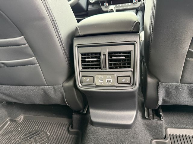 2026 Subaru Outback Limited - Photo 22