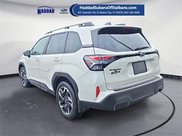 2025 Subaru Forester Limited photo 3