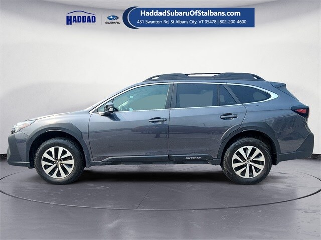 2023 Subaru Outback Premium photo 2