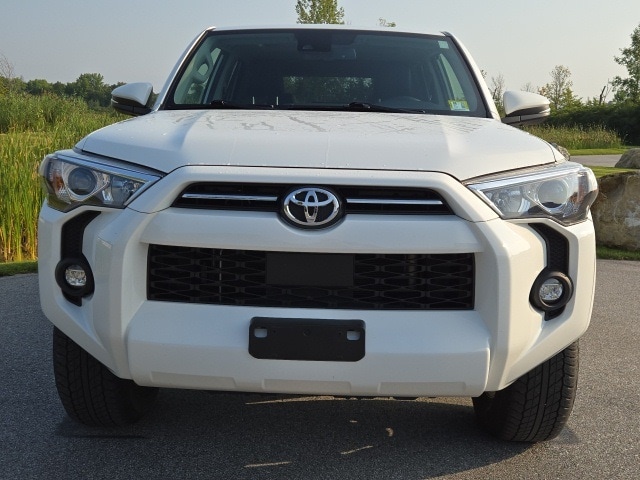 Used 2022 Toyota 4Runner SR5 Premium with VIN JTENU5JR0N6037862 for sale in Saint Albans, VT