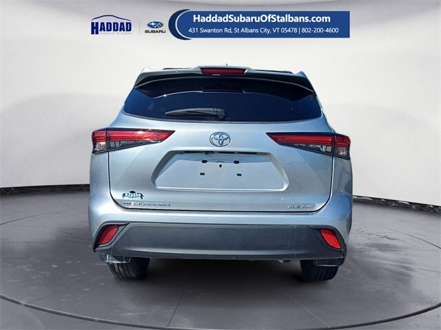 2022 Toyota Highlander XLE photo 4