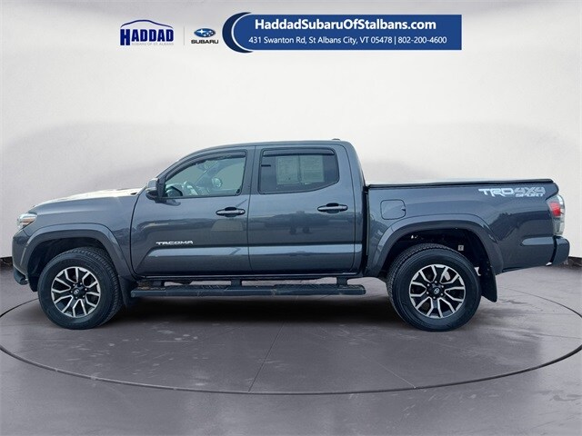 2022 Toyota Tacoma SR V6 photo 2