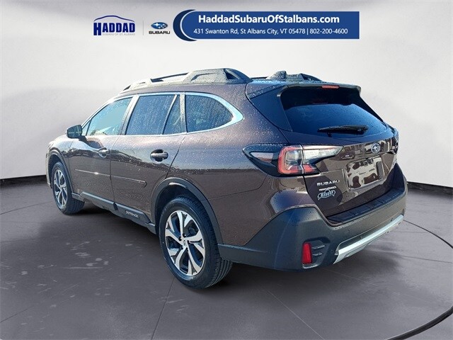 2022 Subaru Outback Limited photo 3