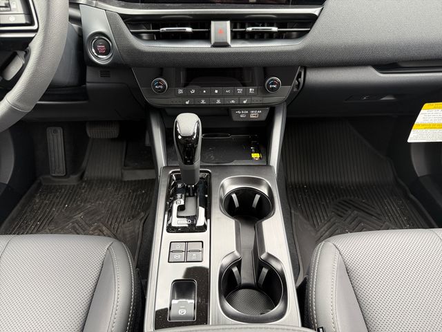 2026 Subaru Outback Limited - Photo 11