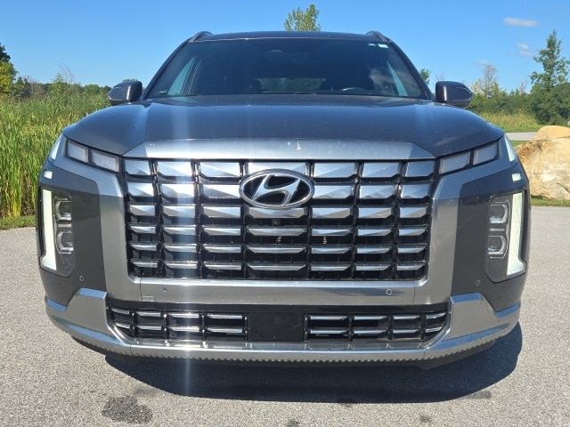 Used 2023 Hyundai Palisade Calligraphy with VIN KM8R7DGE6PU558588 for sale in Saint Albans, VT