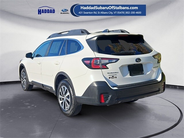 2020 Subaru Outback Premium photo 3