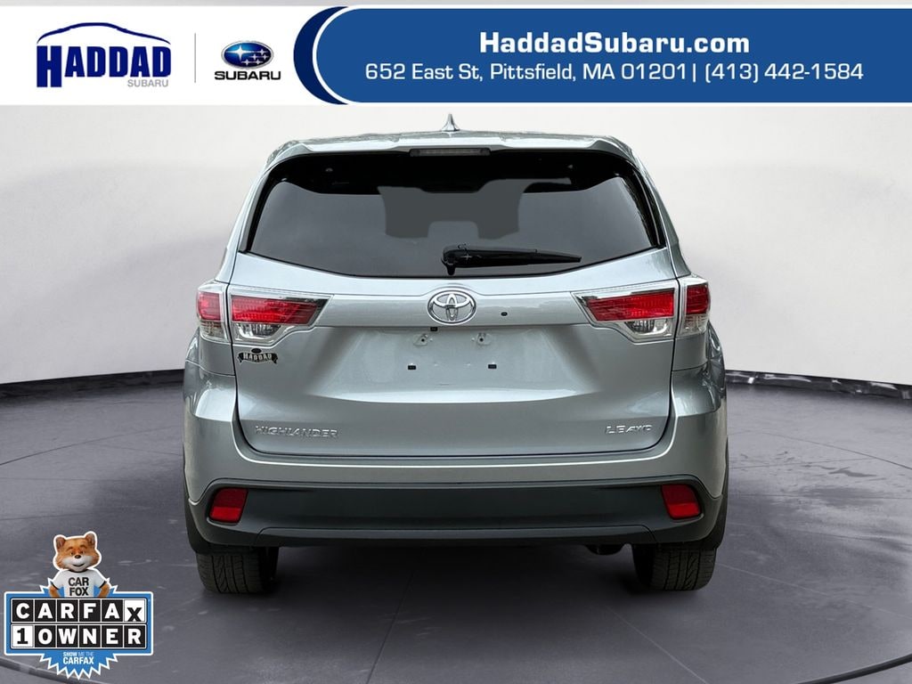 Used 2016 Toyota Highlander LE V6 SUV