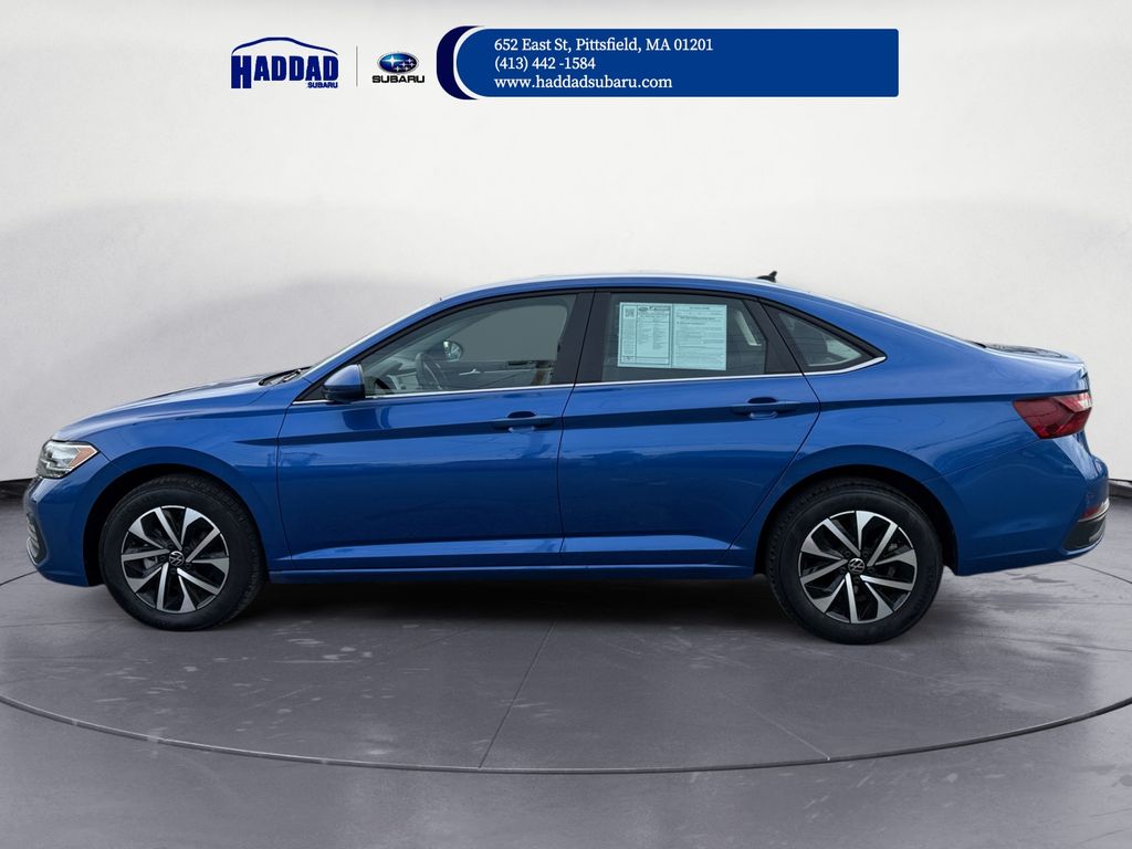 2024 Volkswagen Jetta 1.5T S photo 2