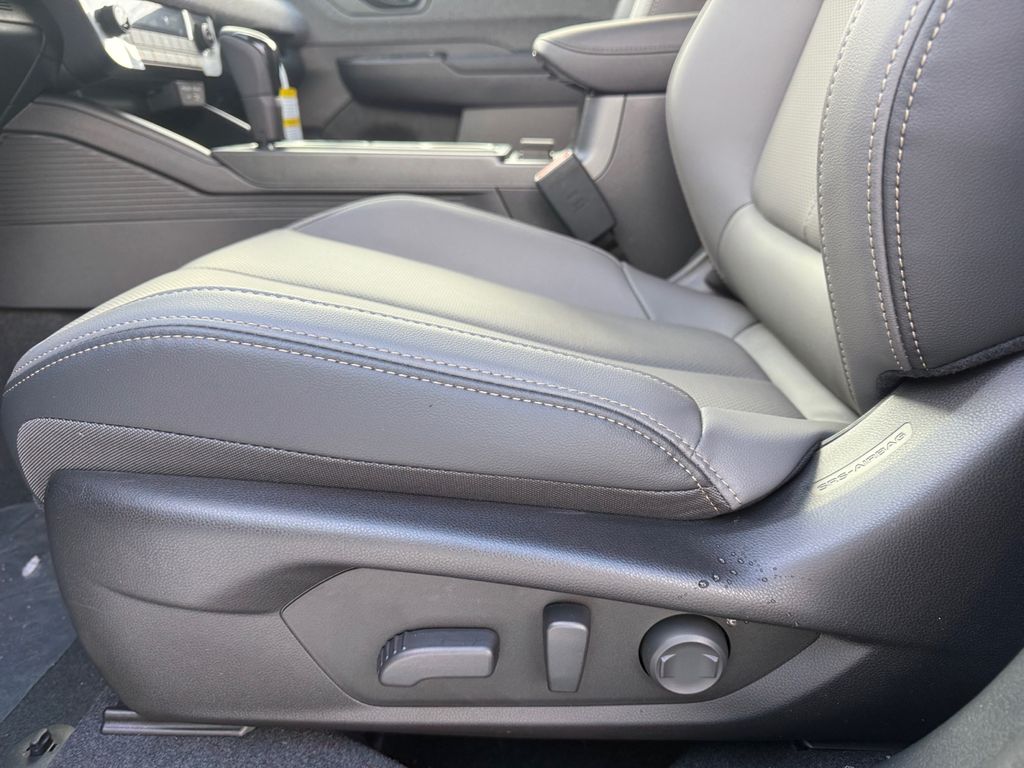 2026 Subaru Outback Limited - Photo 15