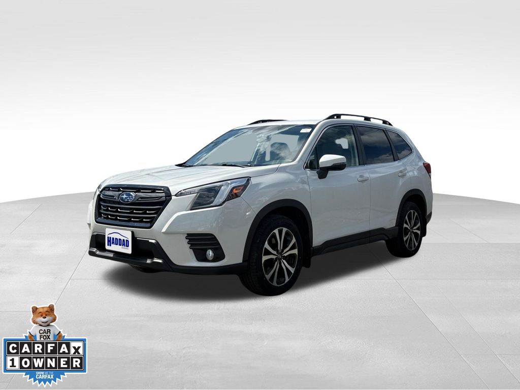 2023 Subaru Forester Limited's photo