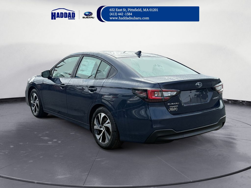 2025 Subaru Legacy Premium photo 3