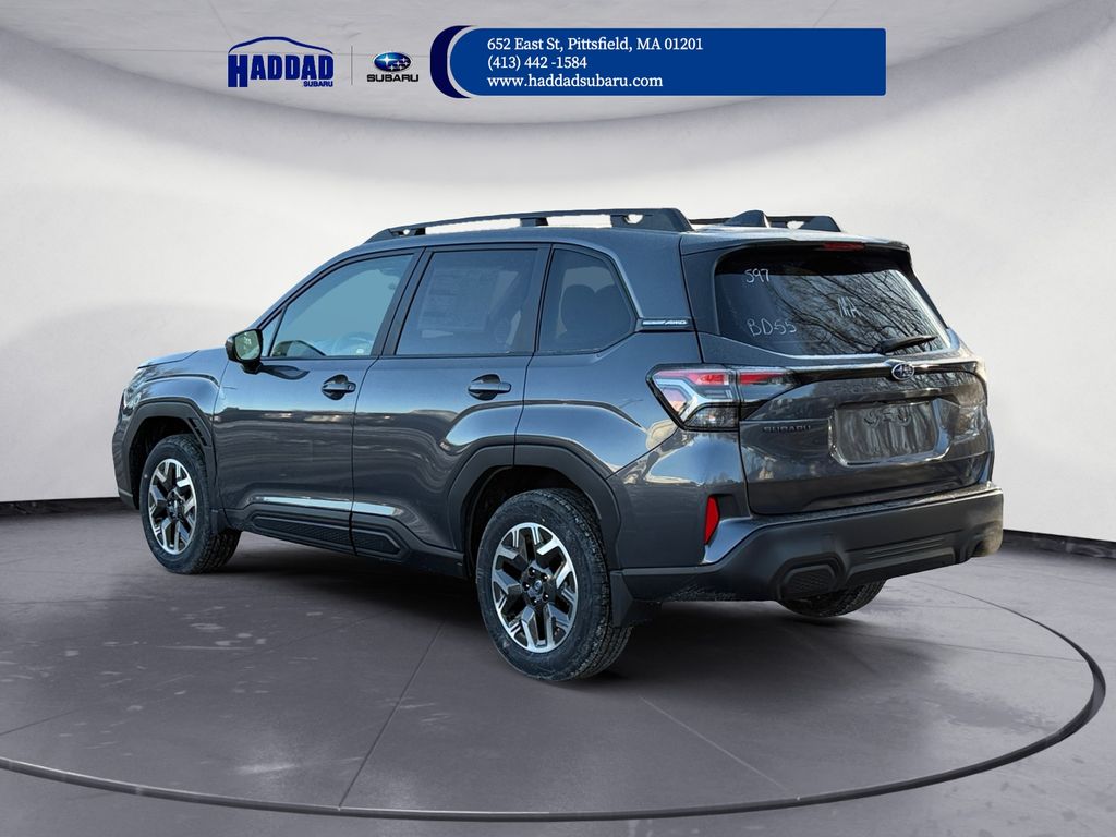 2026 Subaru Forester Premium photo 2