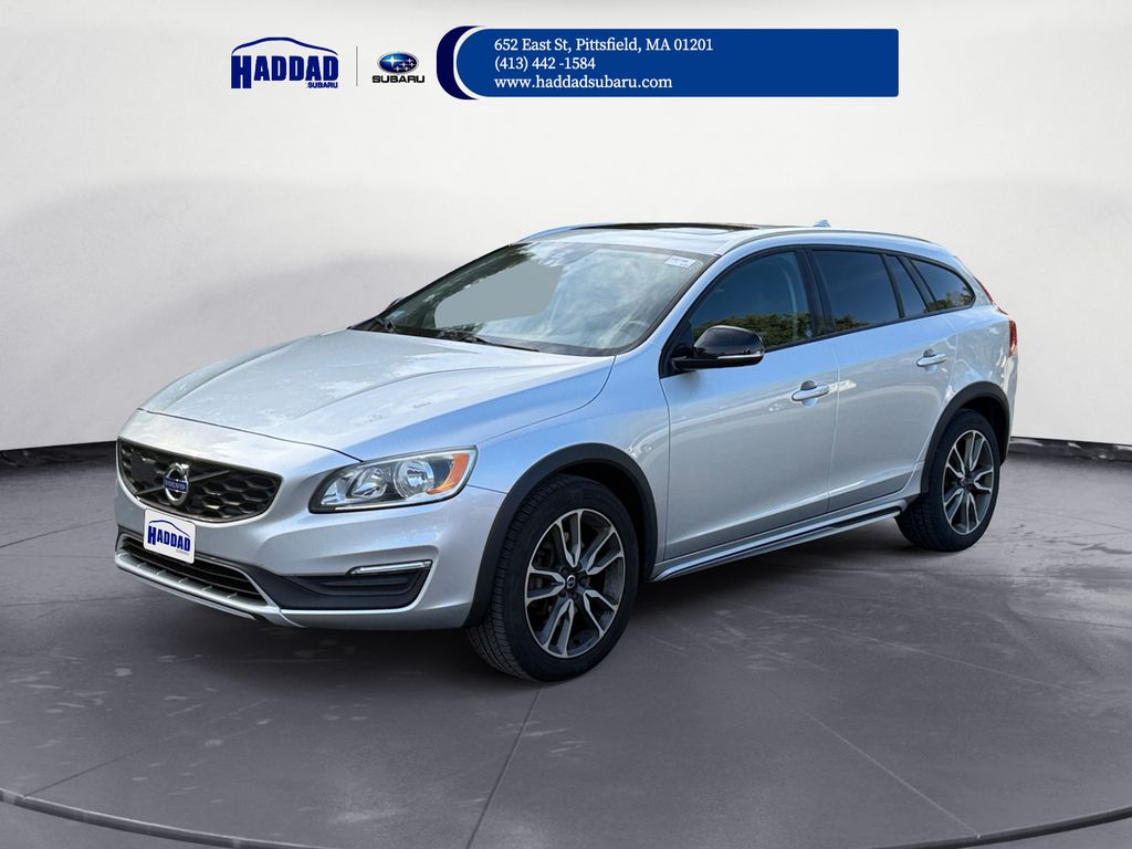 2017 Volvo V60 Base