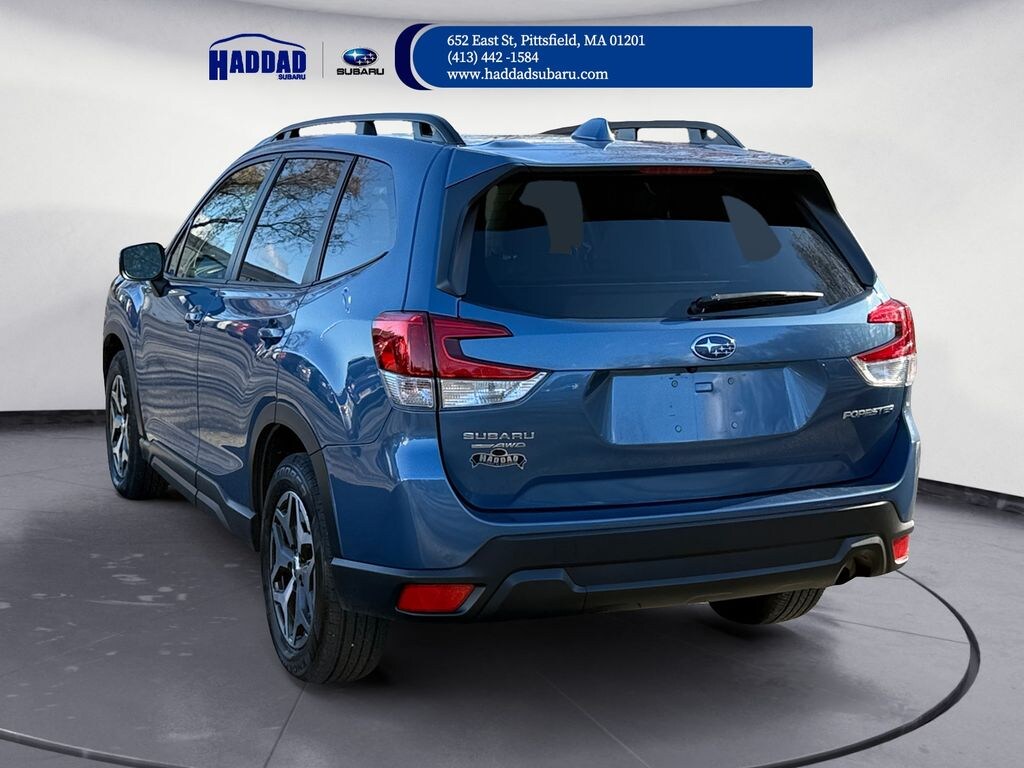 Used 2022 Subaru Forester Premium SUV