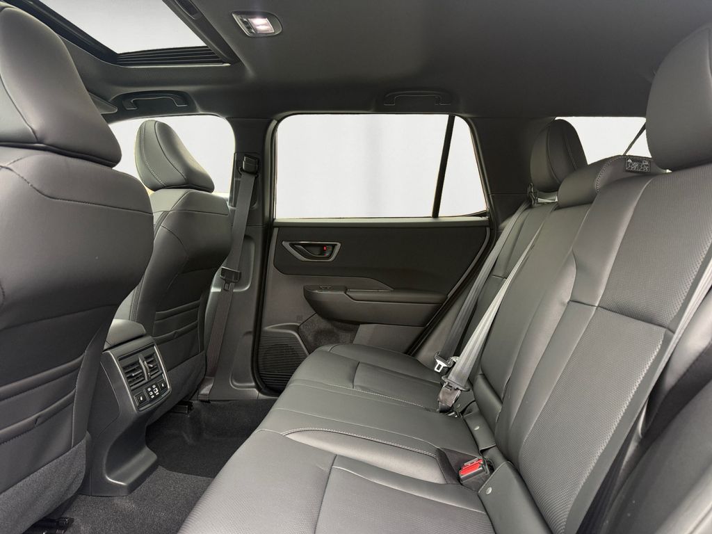 2026 Subaru Outback Limited - Photo 13