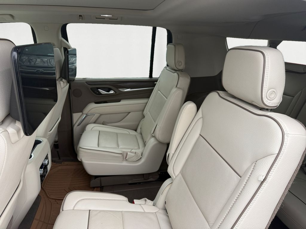 2021 GMC Yukon XL Denali - Photo 14