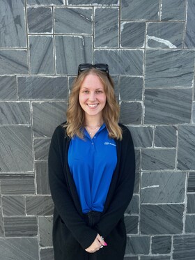 Staff member Lindsey Welch from ID_8aa93d484ae5