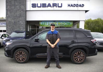 Staff member Kenneth Bellamy from ID_8aa93d484ae5