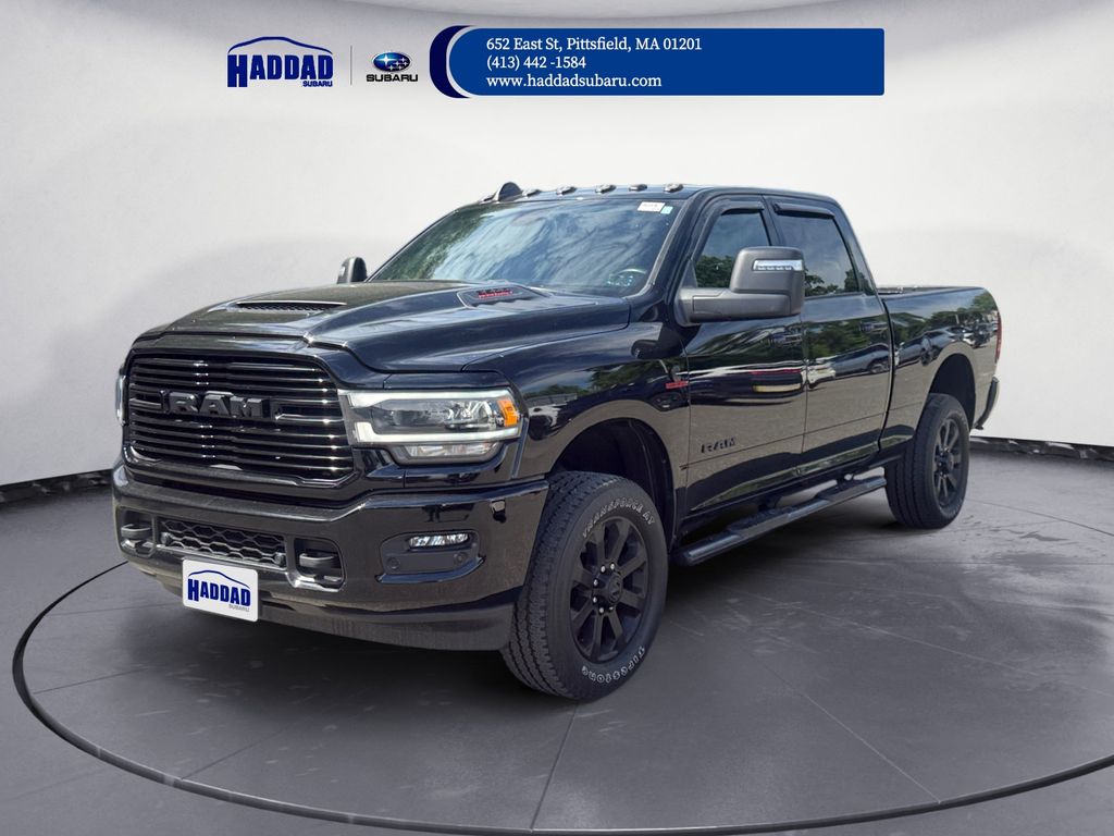 2024 RAM 3500 Laramie 4X4 Crew Cab SWB's photo