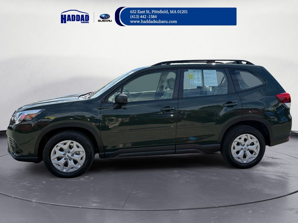 2022 Subaru Forester Base photo 2