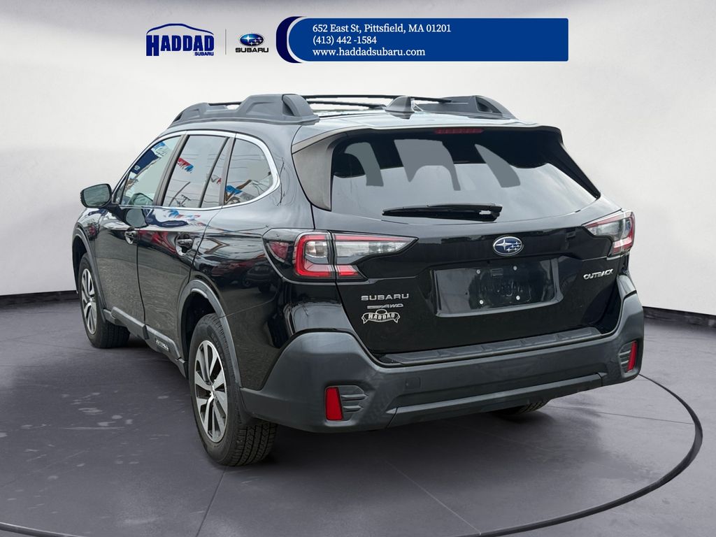 2020 Subaru Outback Premium photo 3