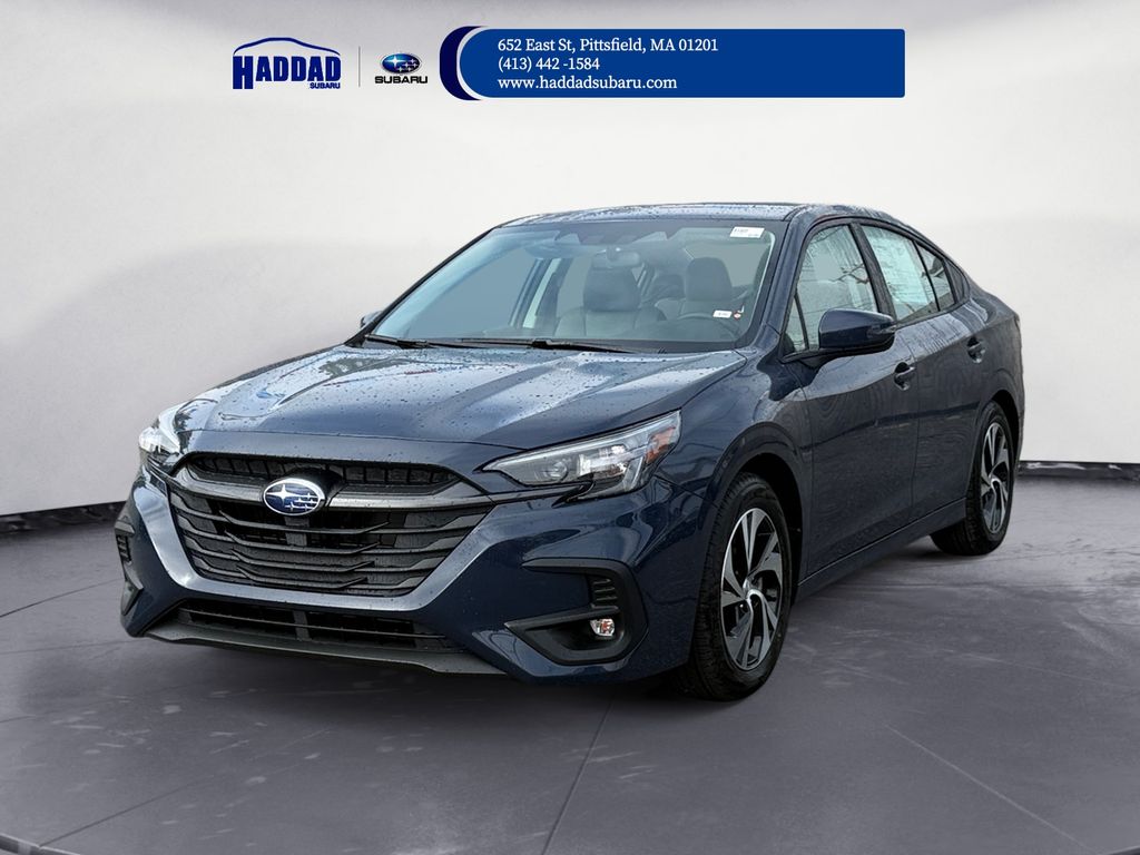 2025 Subaru Legacy Sedan 