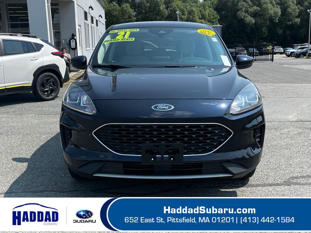 Used 2021 Ford Escape SE with VIN 1FMCU9G68MUA13220 for sale in Pittsfield, MA