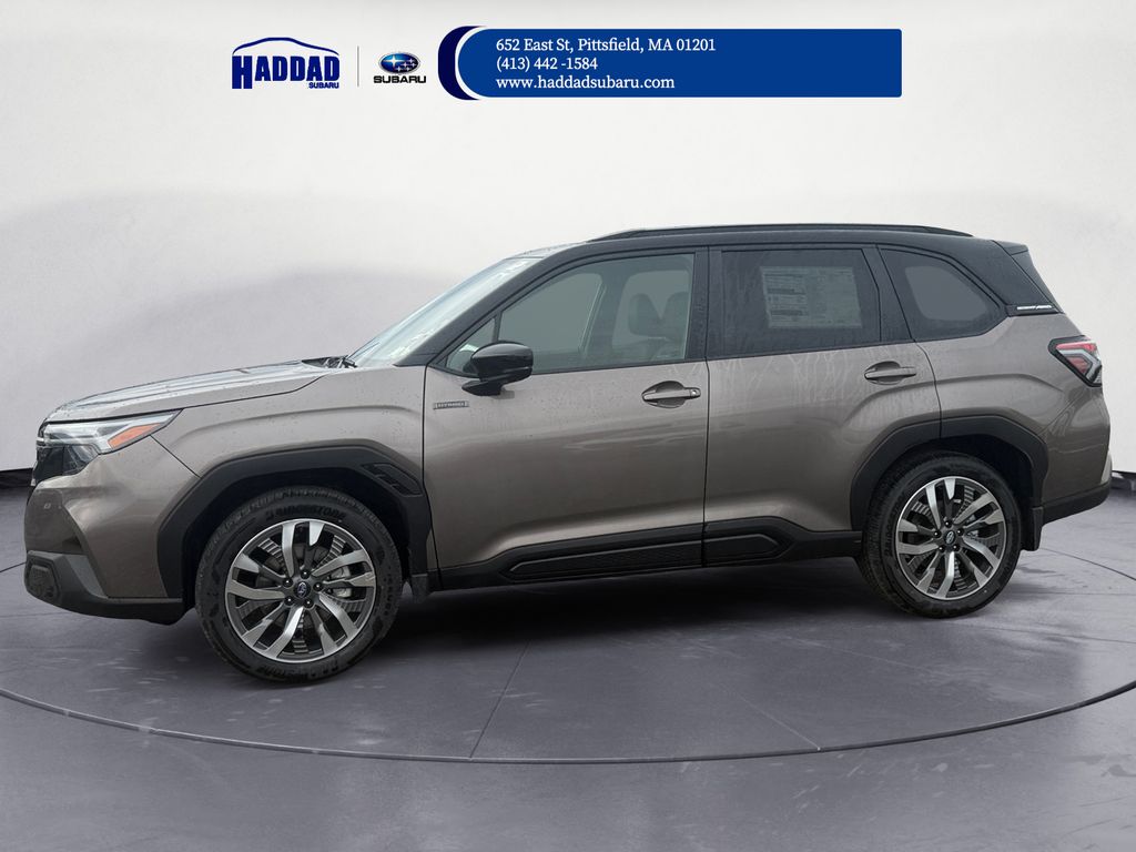 2025 Subaru Forester Touring photo 2