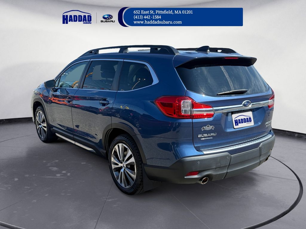 2022 Subaru Ascent Limited photo 3