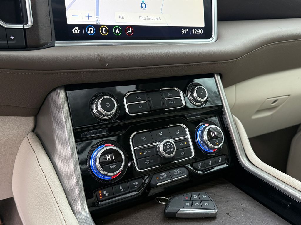 2021 GMC Yukon XL Denali - Photo 29