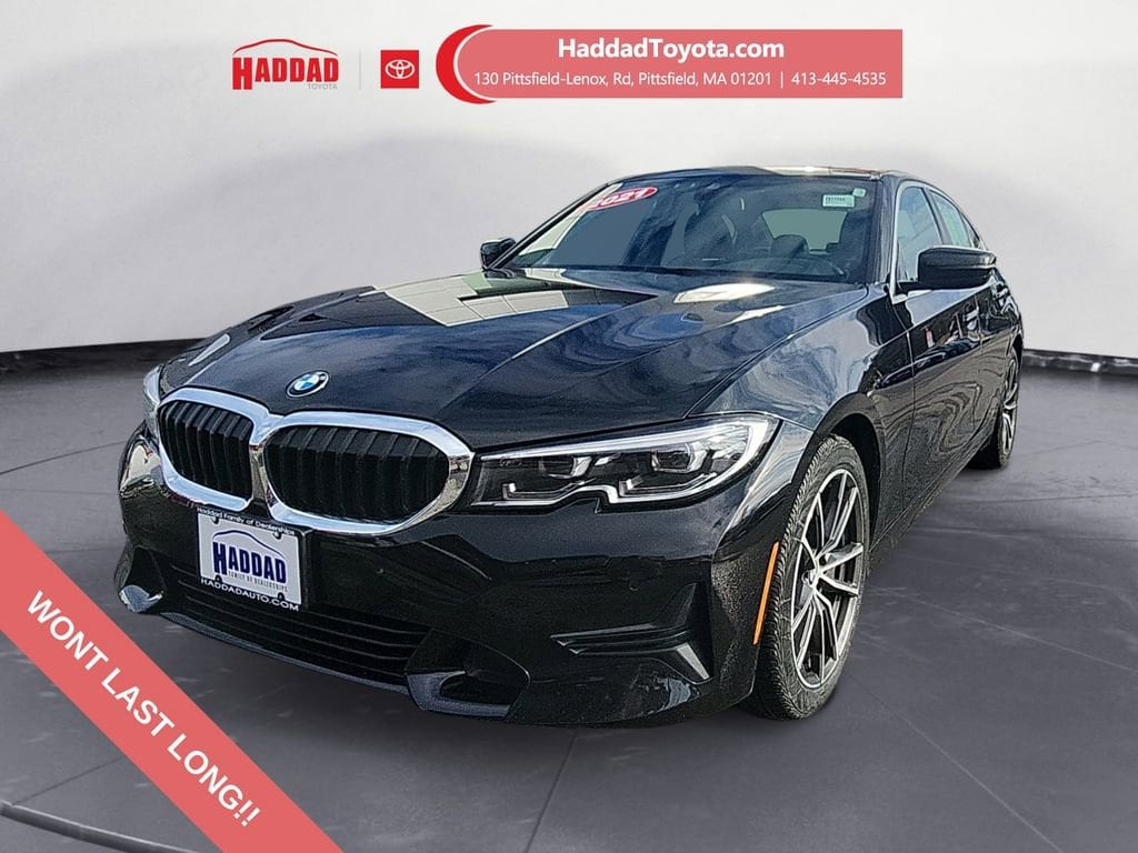 2021 BMW 3 Series 330i's photo