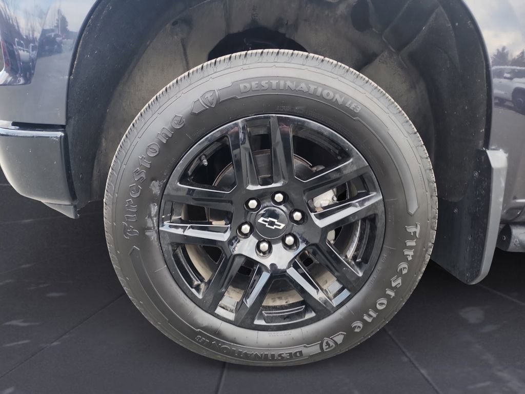 2024 Chevrolet Silverado 1500 Custom - Photo 15