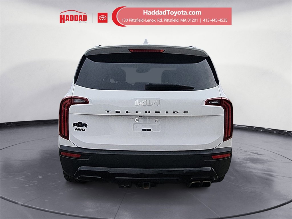 2022 Kia Telluride EX photo 4