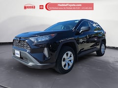 2019 Toyota RAV4 LE SUV