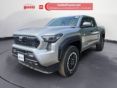 2025 Toyota Tacoma i-FORCE MAX TRD Off-Road 4X4 DOUBLE CAB HV
