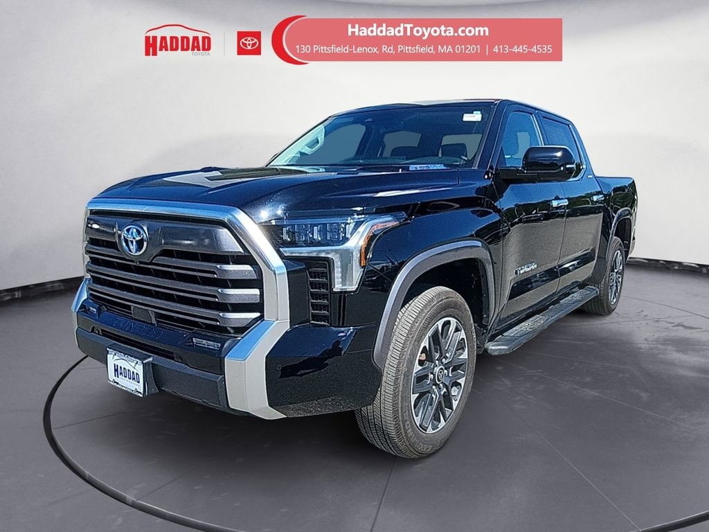 2024 Toyota Tundra Limited's photo