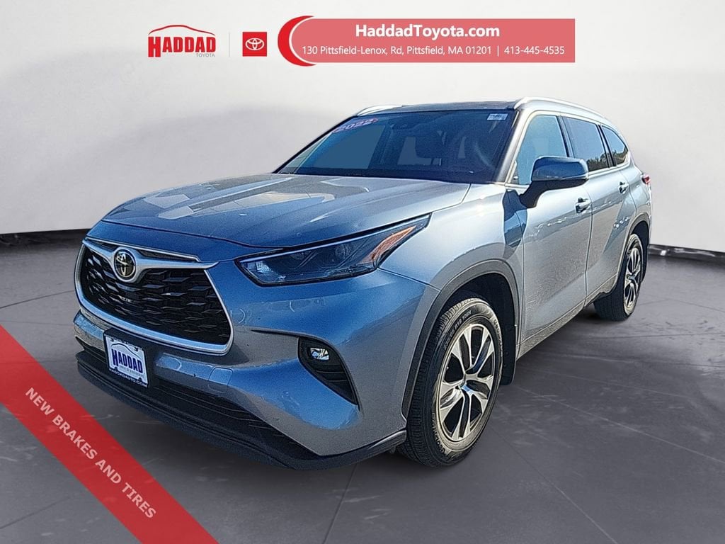 2022 Toyota Highlander XLE's photo