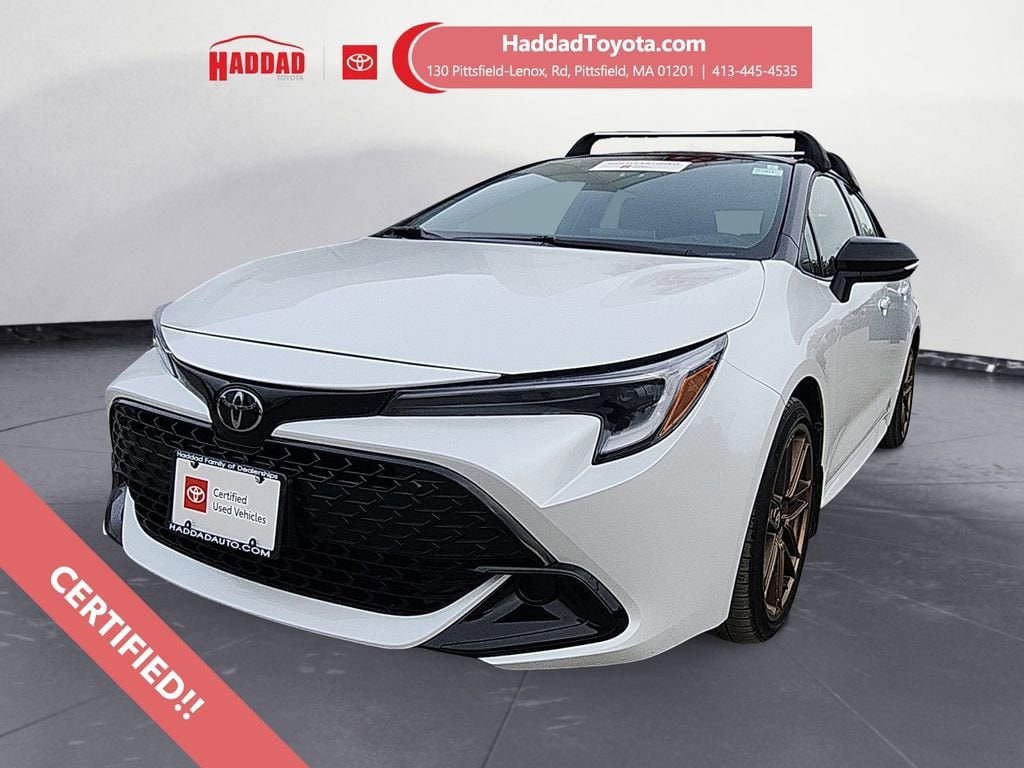 2025 Toyota Corolla Hatchback Nightshade's photo