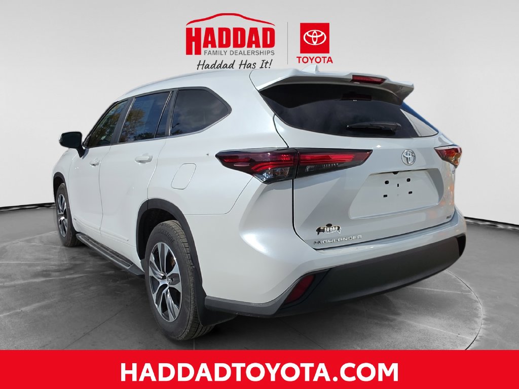 Certified 2026 Toyota Highlander Hybrid XLE SUV