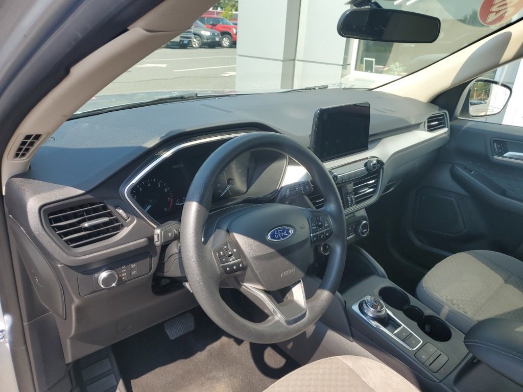 Used 2020 Ford Escape SE with VIN 1FMCU9G64LUA74207 for sale in Pittsfield, MA