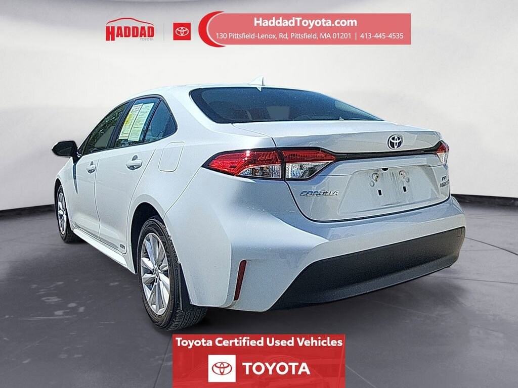 Certified 2024 Toyota Corolla Hybrid LE Sedan